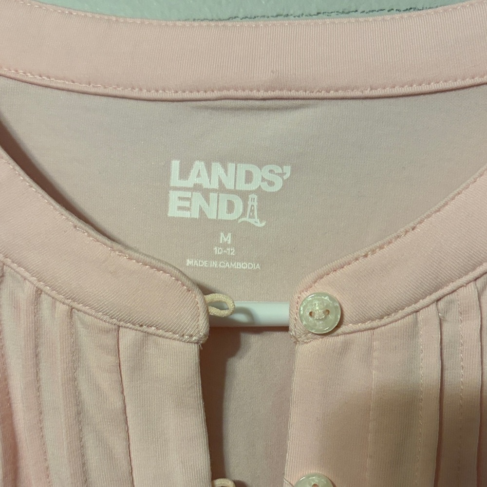 Lands' End Light Pink very soft Pleated Top. Med(10-12). - Picture 2 of 6